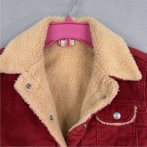 Levis Jacket Juniors Small Corduroy Sherpa Lined Trucker Western Retro
USA Red - Picture 4 of 11
